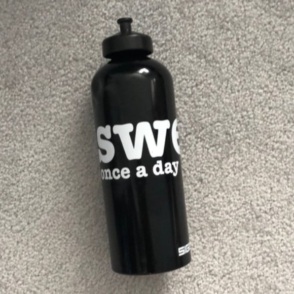 Sweat Once A Day Lululemon SIGG waterbottle - Picture 1 of 3